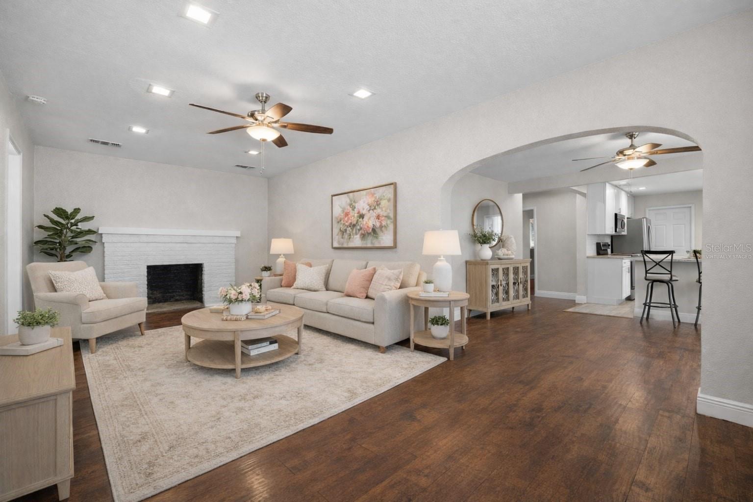 MEADOWBROOK - Residential