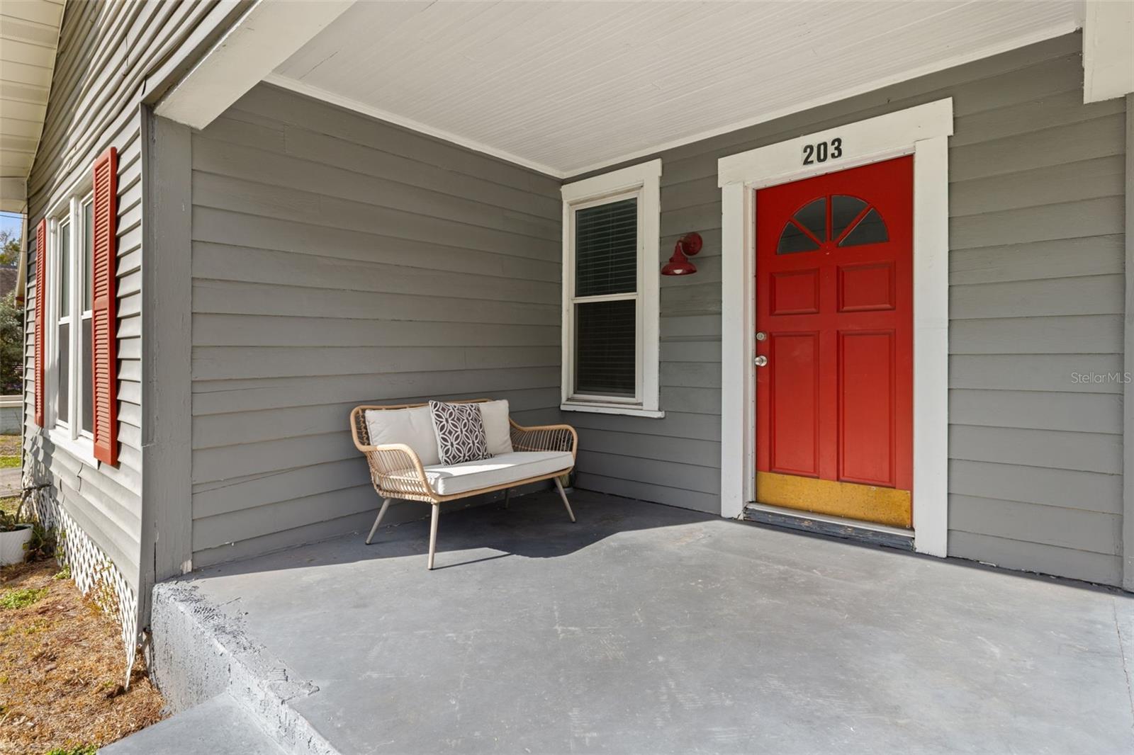 MEADOWBROOK - Residential