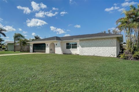 Single Family Residence in CAPE CORAL FL 4220 1ST COURT 2.jpg