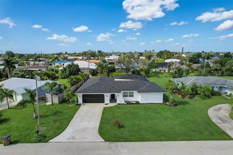 Single Family Residence in CAPE CORAL FL 4220 1ST COURT 43.jpg