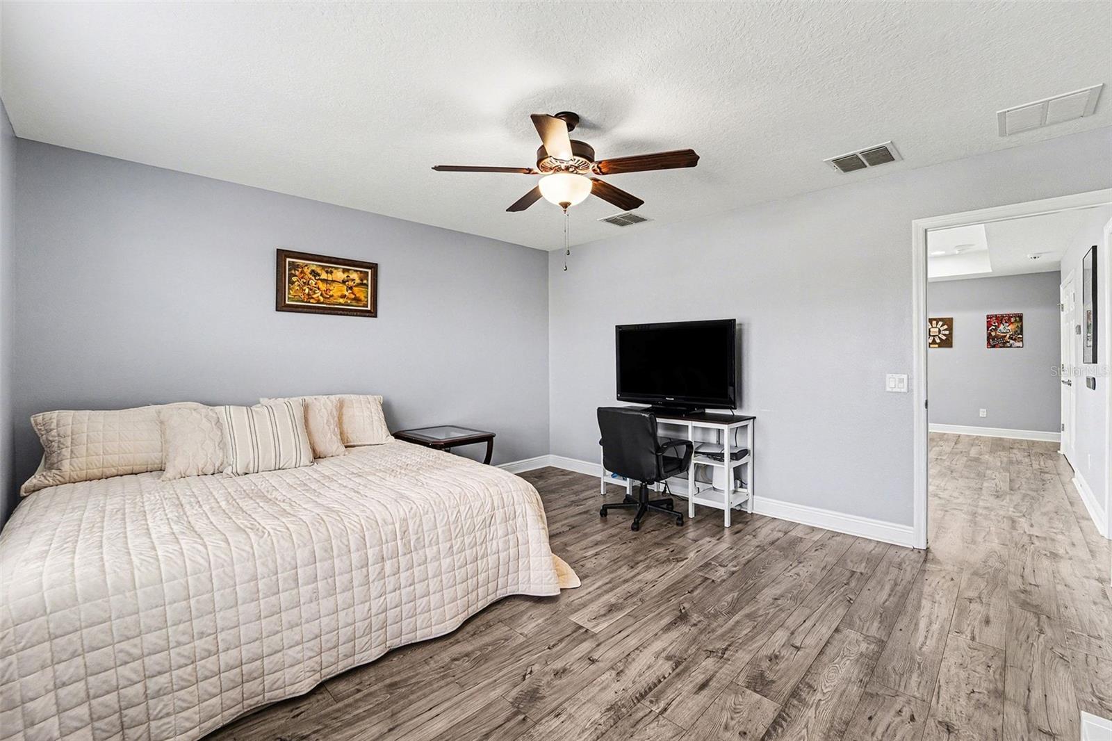 CONNERTON - Residential