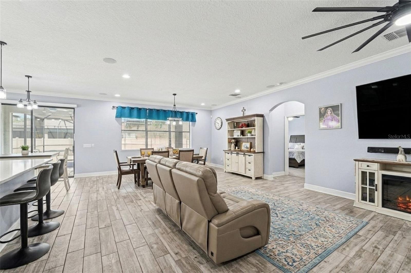 CONNERTON - Residential