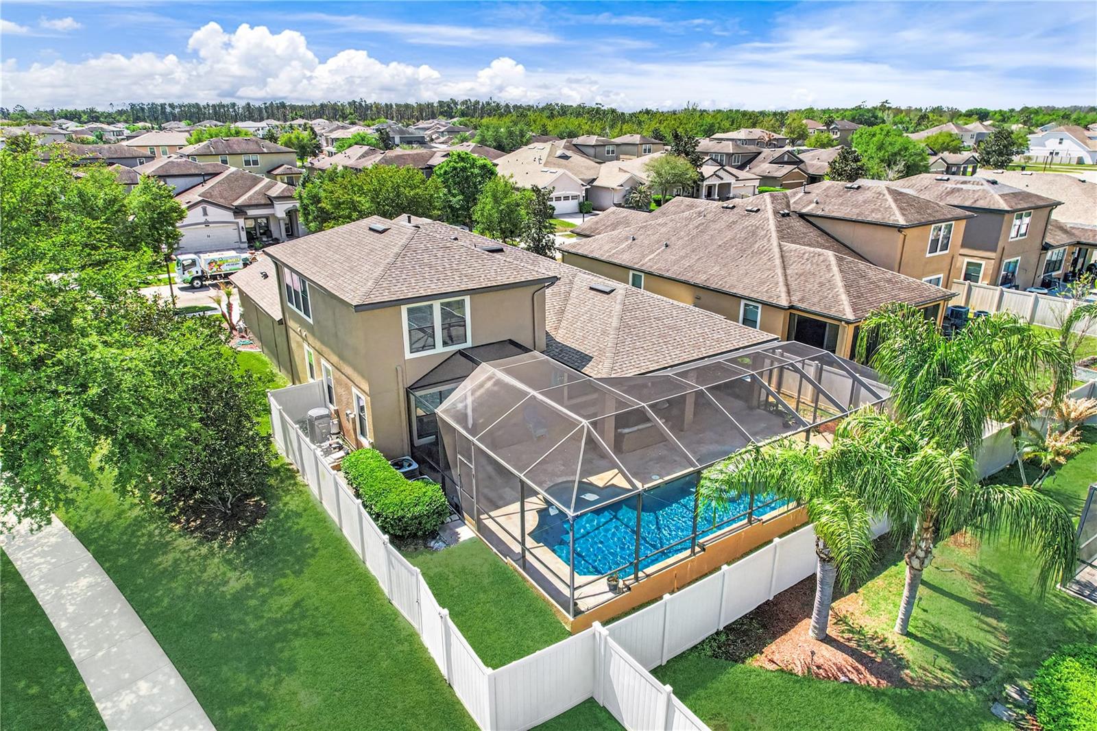 CONNERTON - Residential