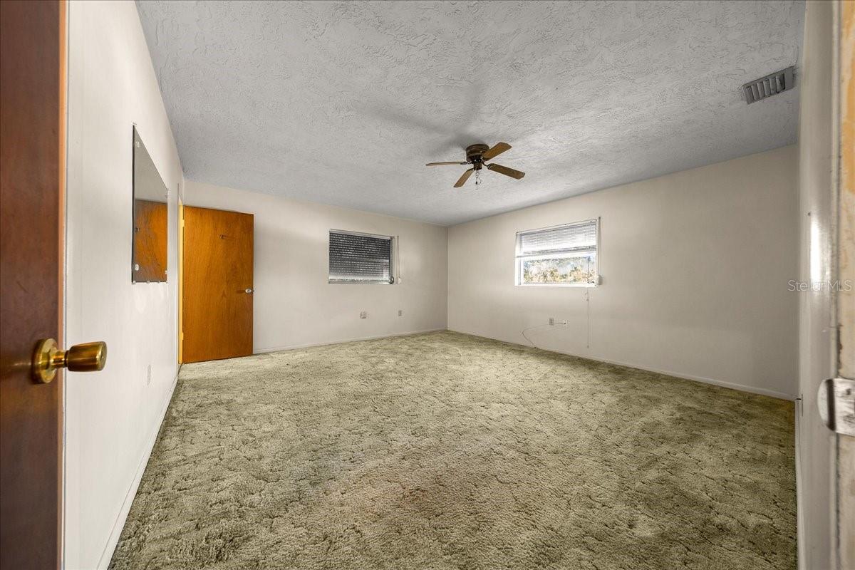 BEVERLY HILLS UNIT 05 - Residential