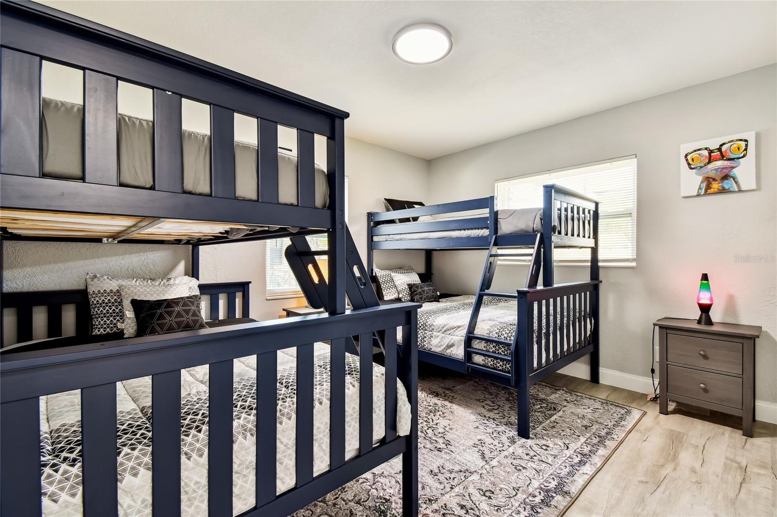 LAKEWOOD ESTATES SEC C - Residential Lease