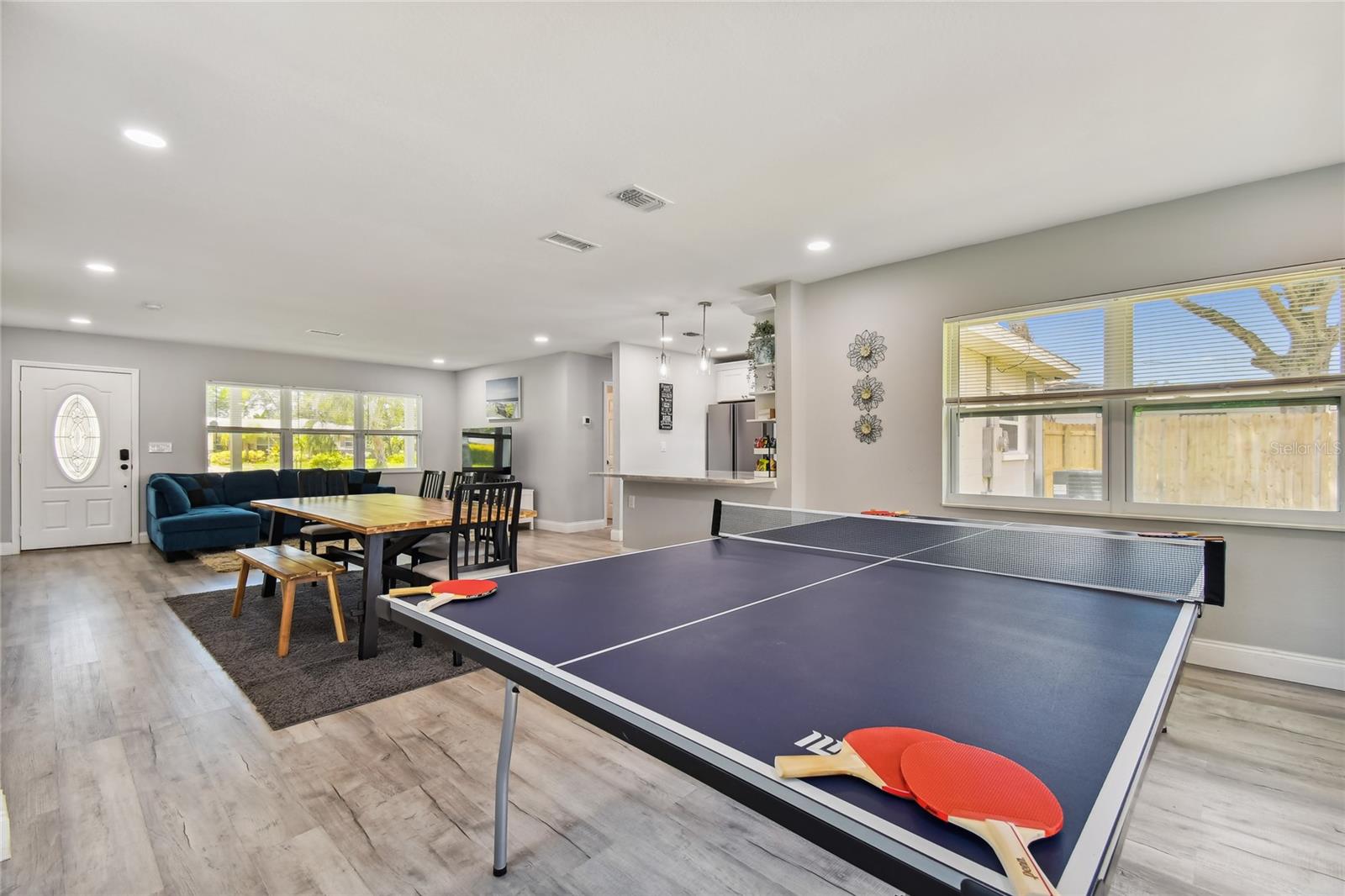 LAKEWOOD ESTATES SEC C - Residential Lease