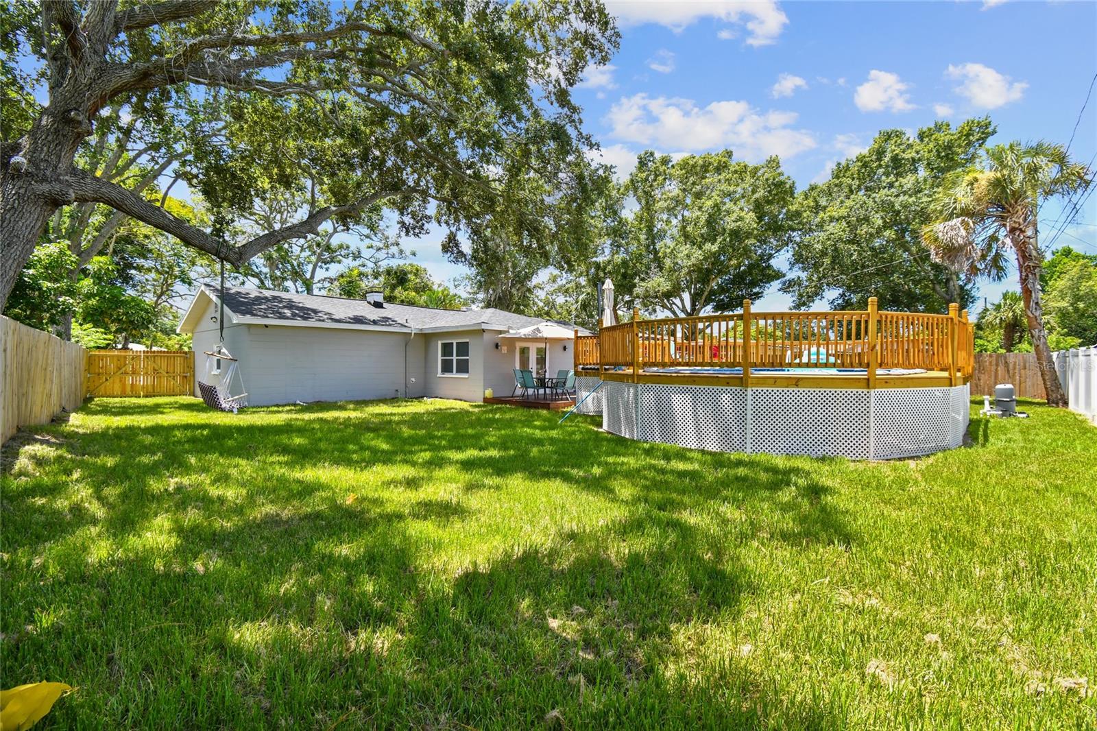 LAKEWOOD ESTATES SEC C - Residential Lease