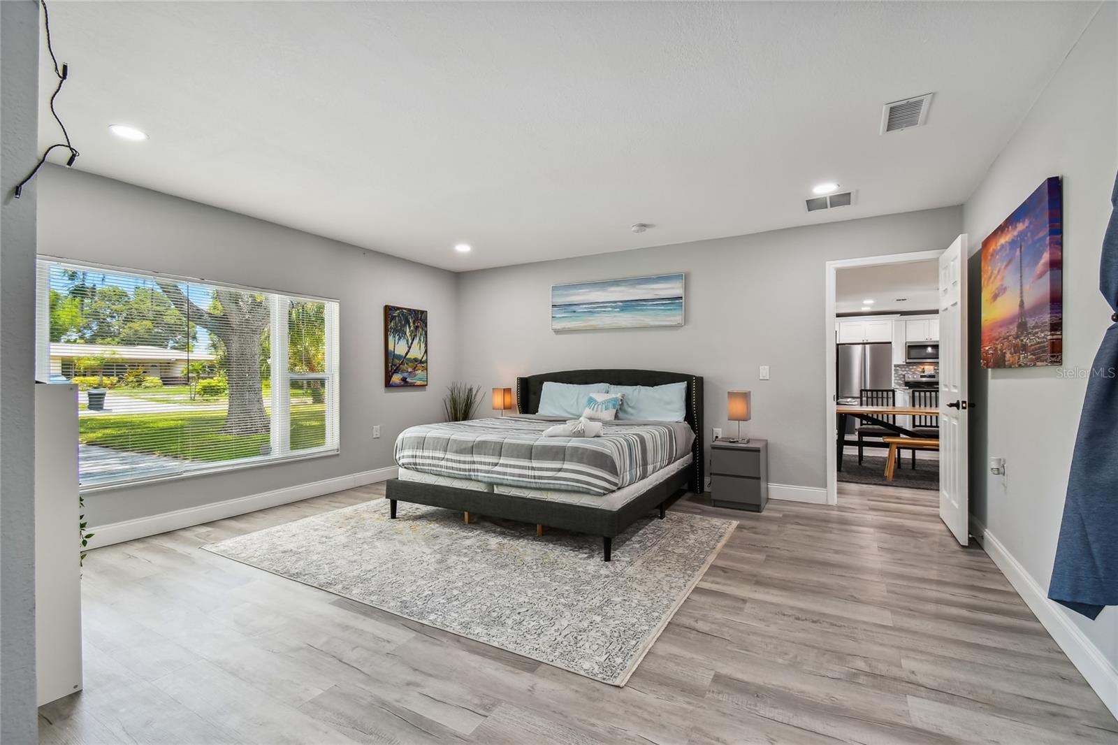 LAKEWOOD ESTATES SEC C - Residential Lease