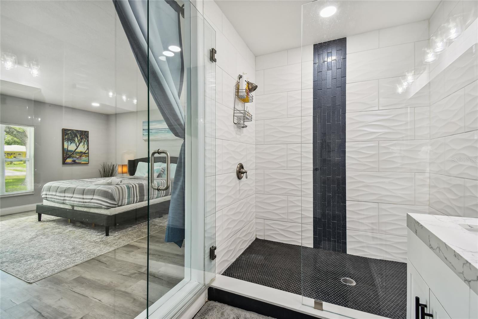 LAKEWOOD ESTATES SEC C - Residential Lease