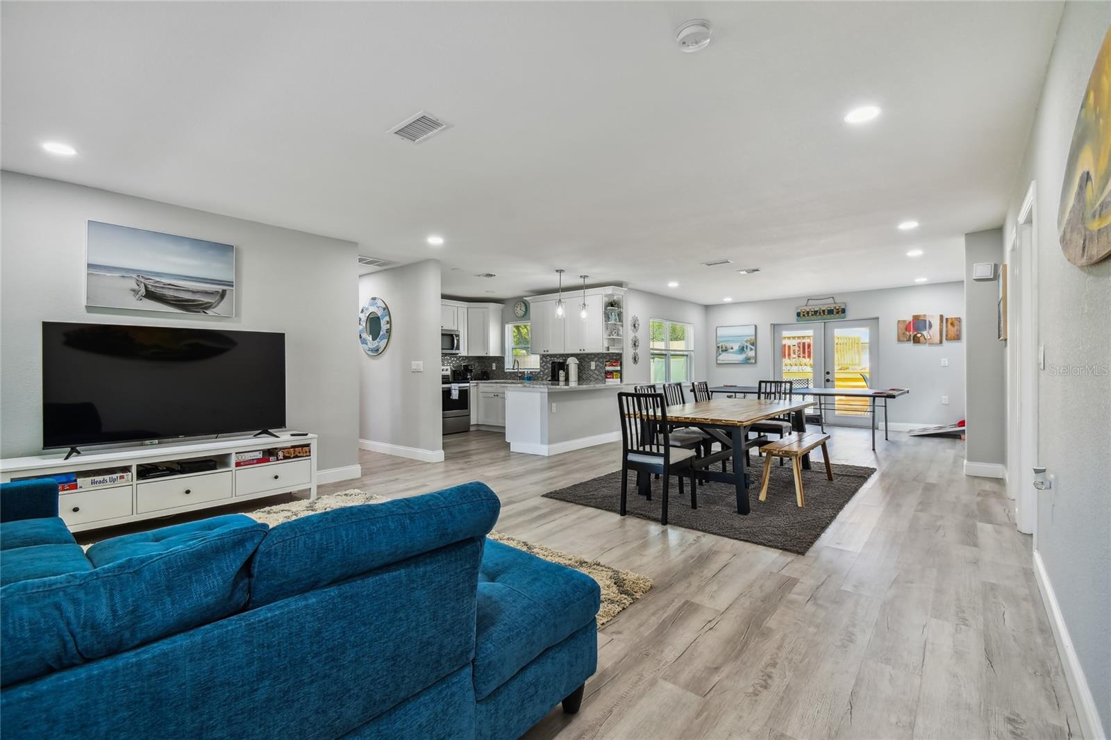 LAKEWOOD ESTATES SEC C - Residential Lease