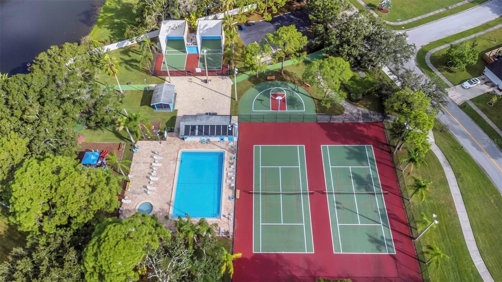 VILLAS OF FOREST LAKES THE - Residential