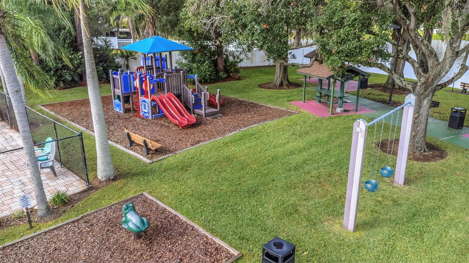 VILLAS OF FOREST LAKES THE - Residential