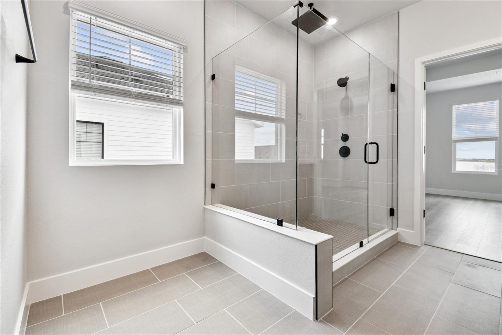 EMERALD LANDING AT WATERSIDE - Residential