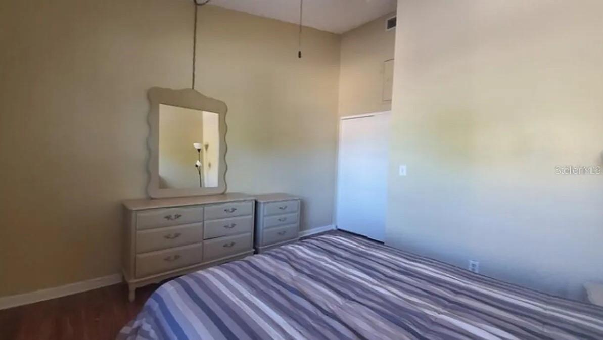 TAMPA VILLAS SOUTH UNIT 2 - Residential