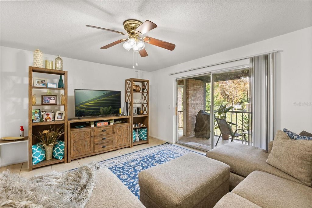 Photo of 508 Banyon Tree Circle #202, Maitland, FL 32751 (MLS # O6372568)