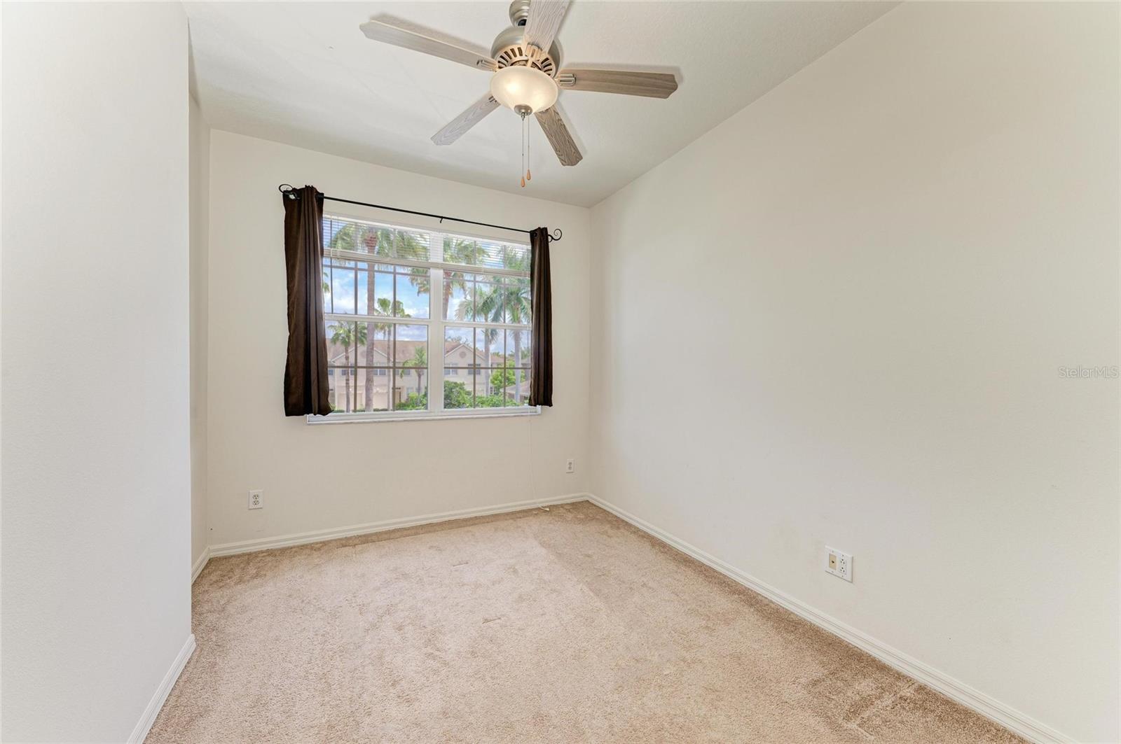 PARKSTONE - Residential