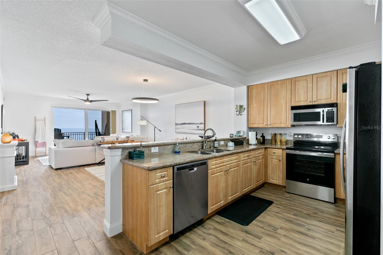 60 SURFVIEW DRIVE 718