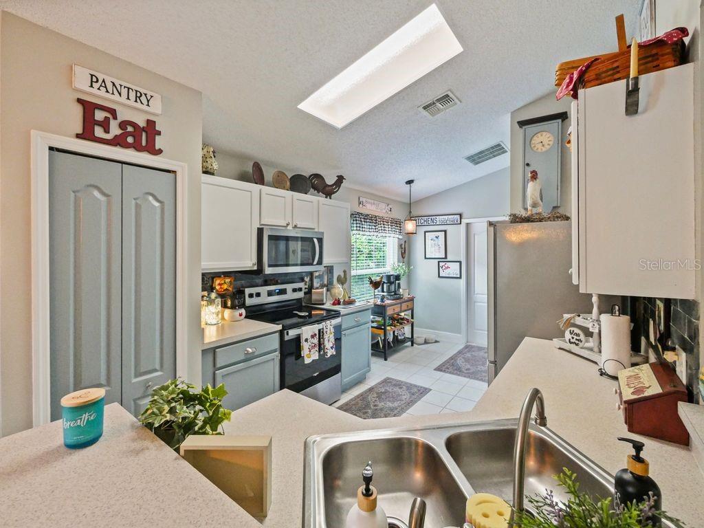 STONEYBROOK - Residential