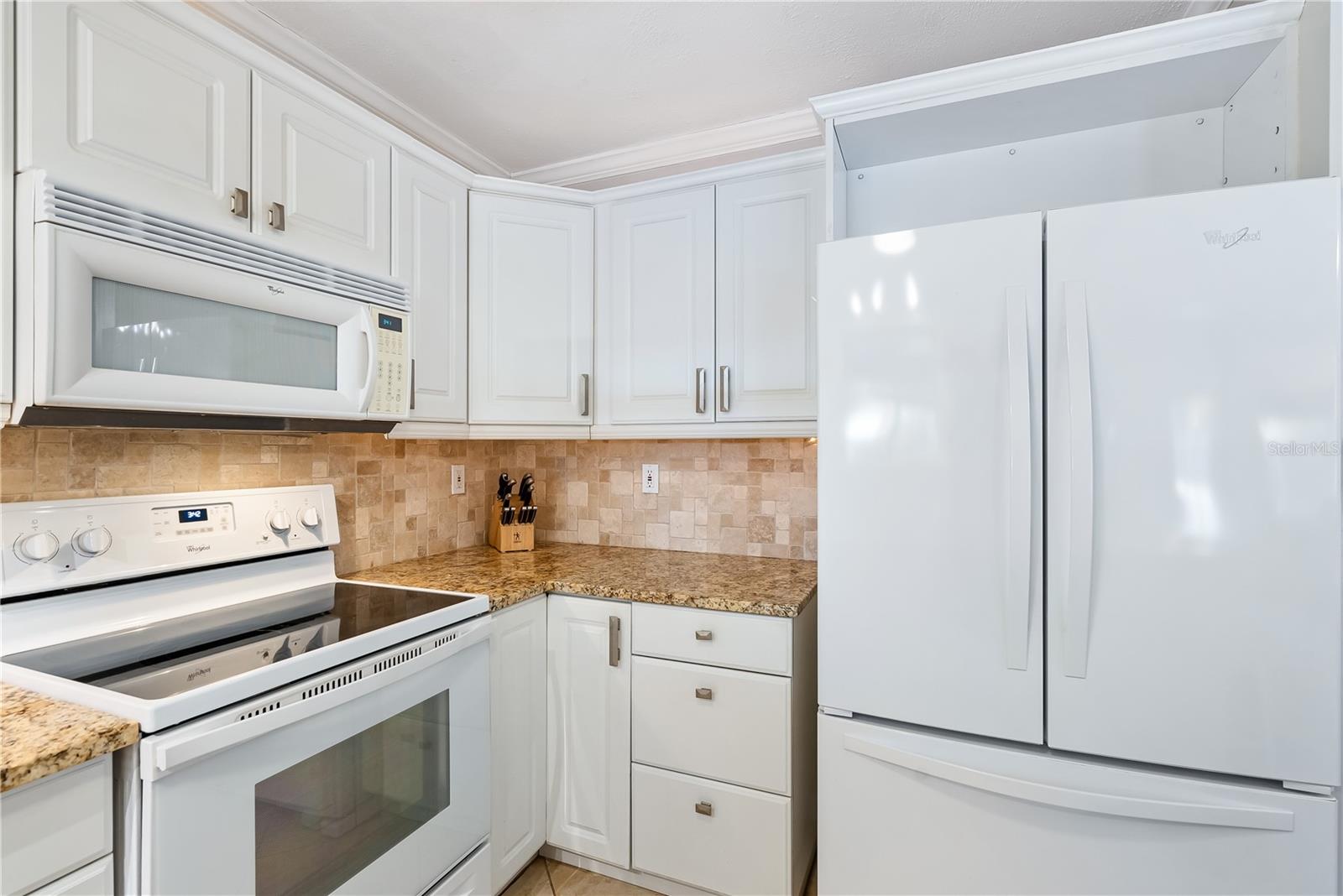 GREENWICH - Residential Lease
