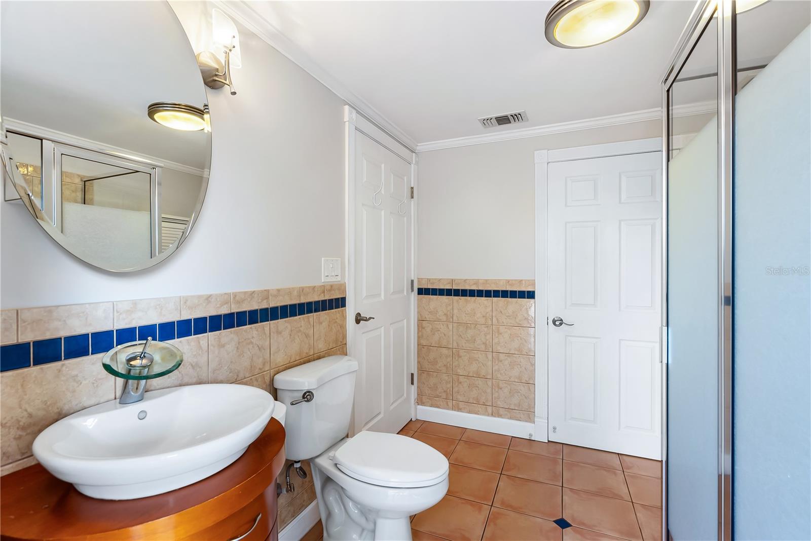 GREENWICH - Residential Lease