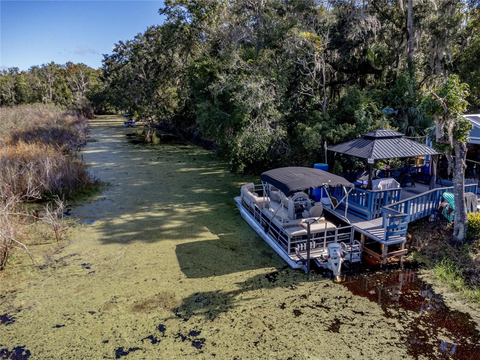 HICKORY HILL RETREATS UNIT 05 - Residential