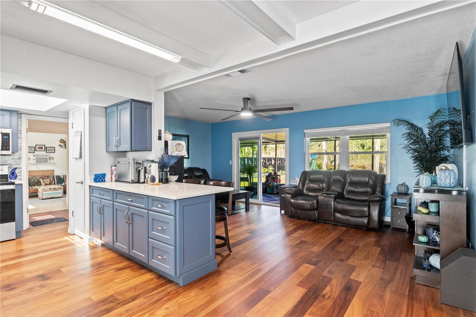 9107 E ROYAL PALM DRIVE