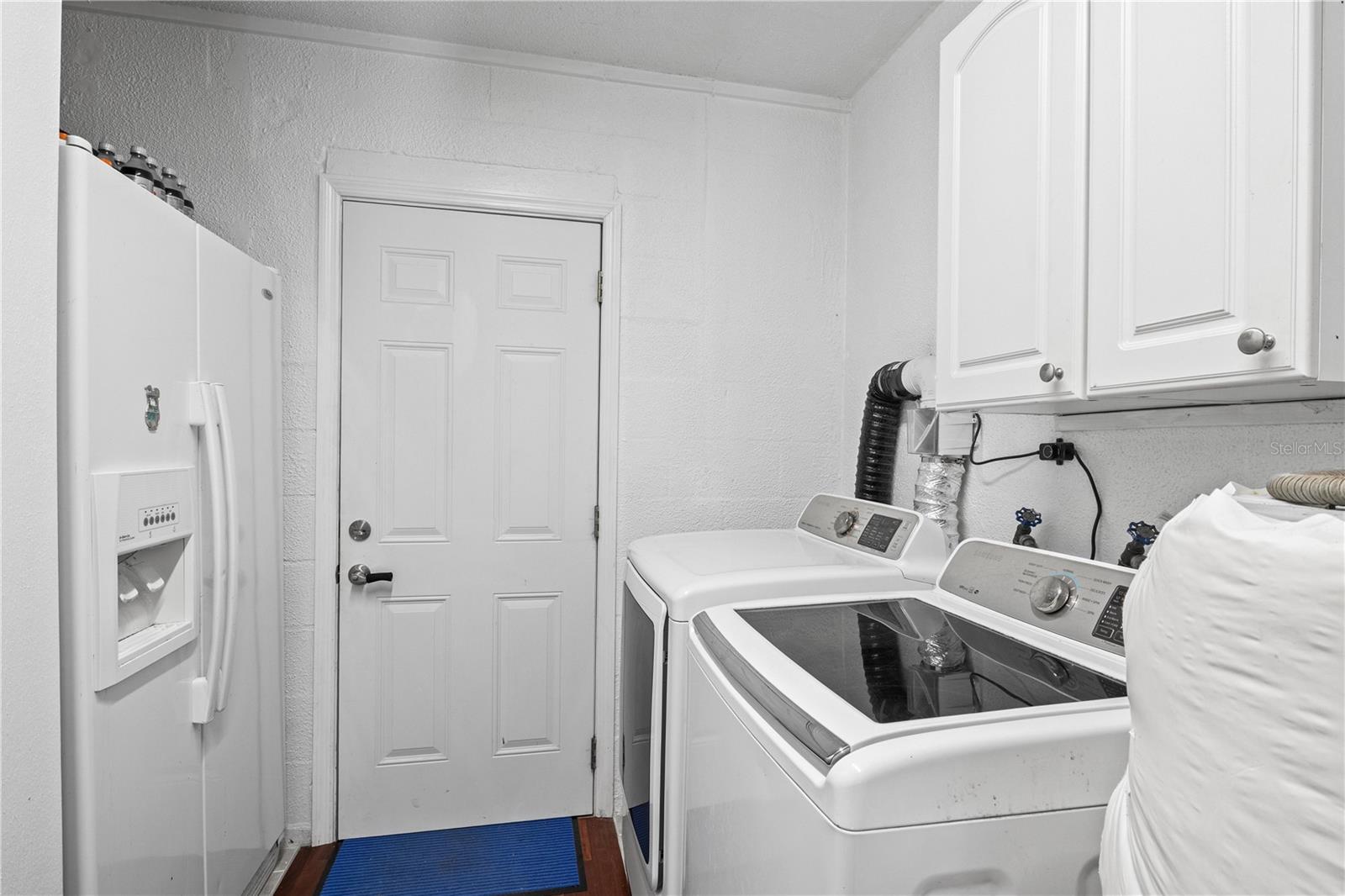 HICKORY HILL RETREATS UNIT 05 - Residential