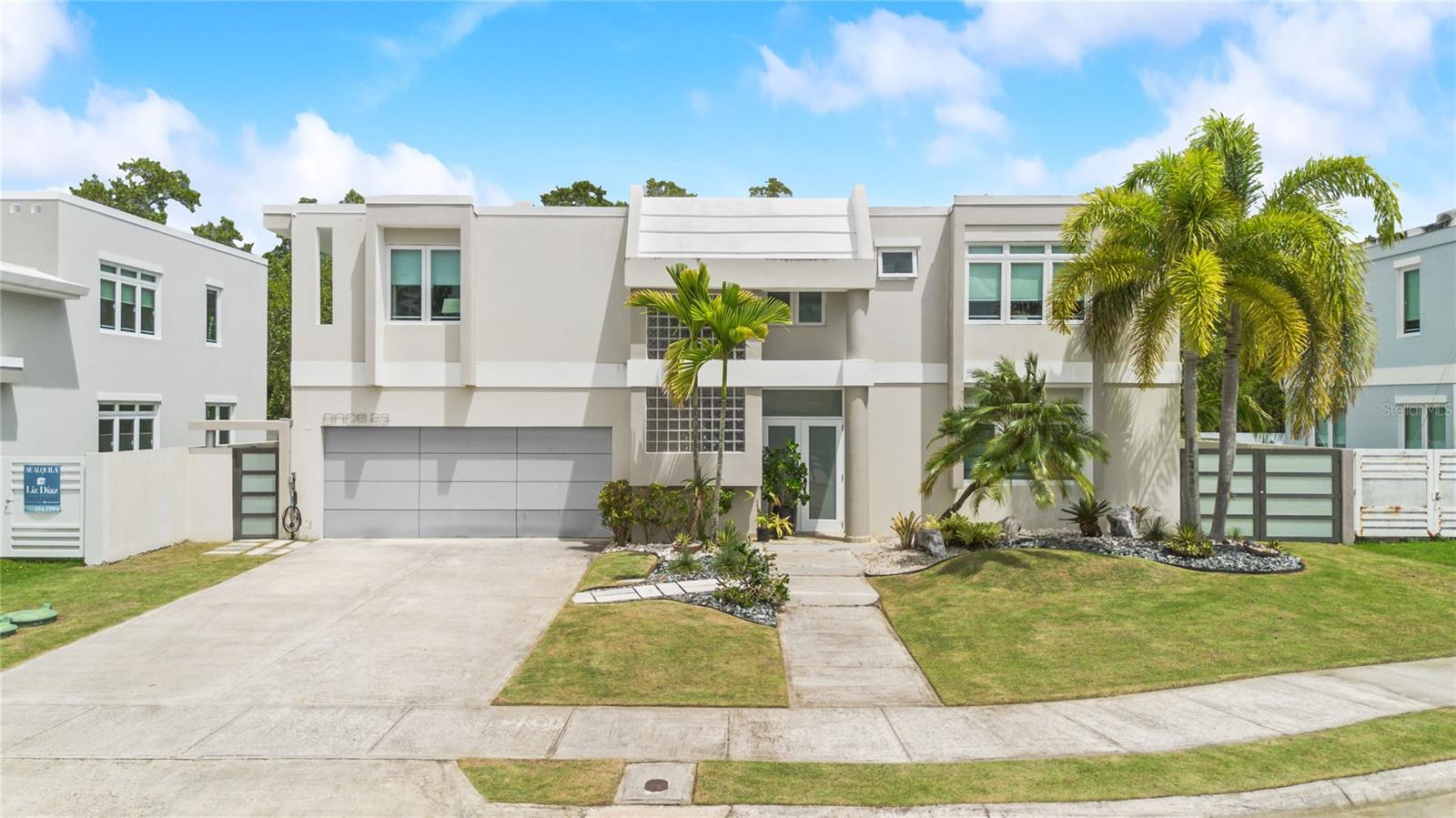 URB MANSIONES DE VISTAMAR MARINA III - Residential