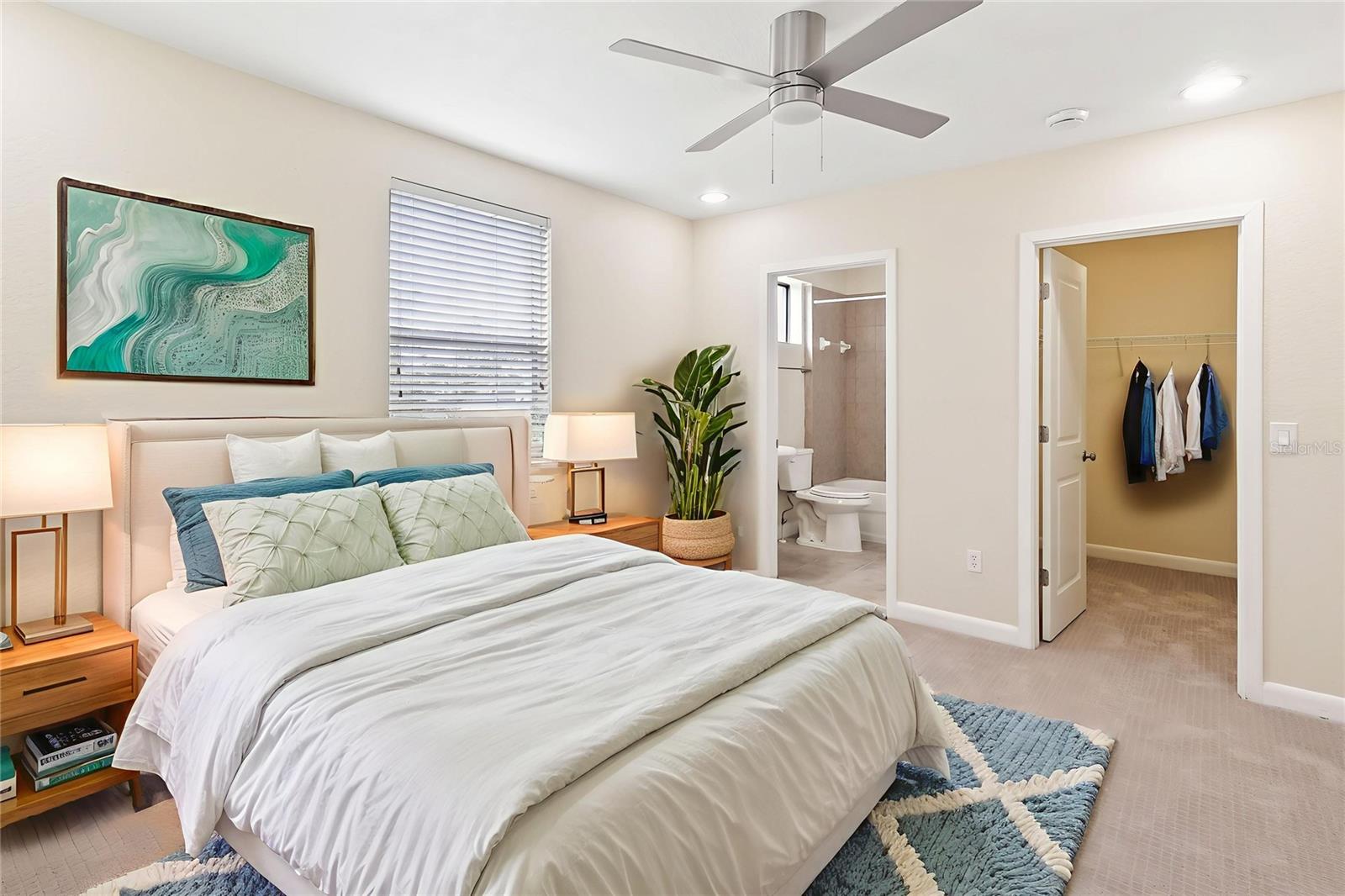 SWANN AVE TWNHMS - Residential Lease