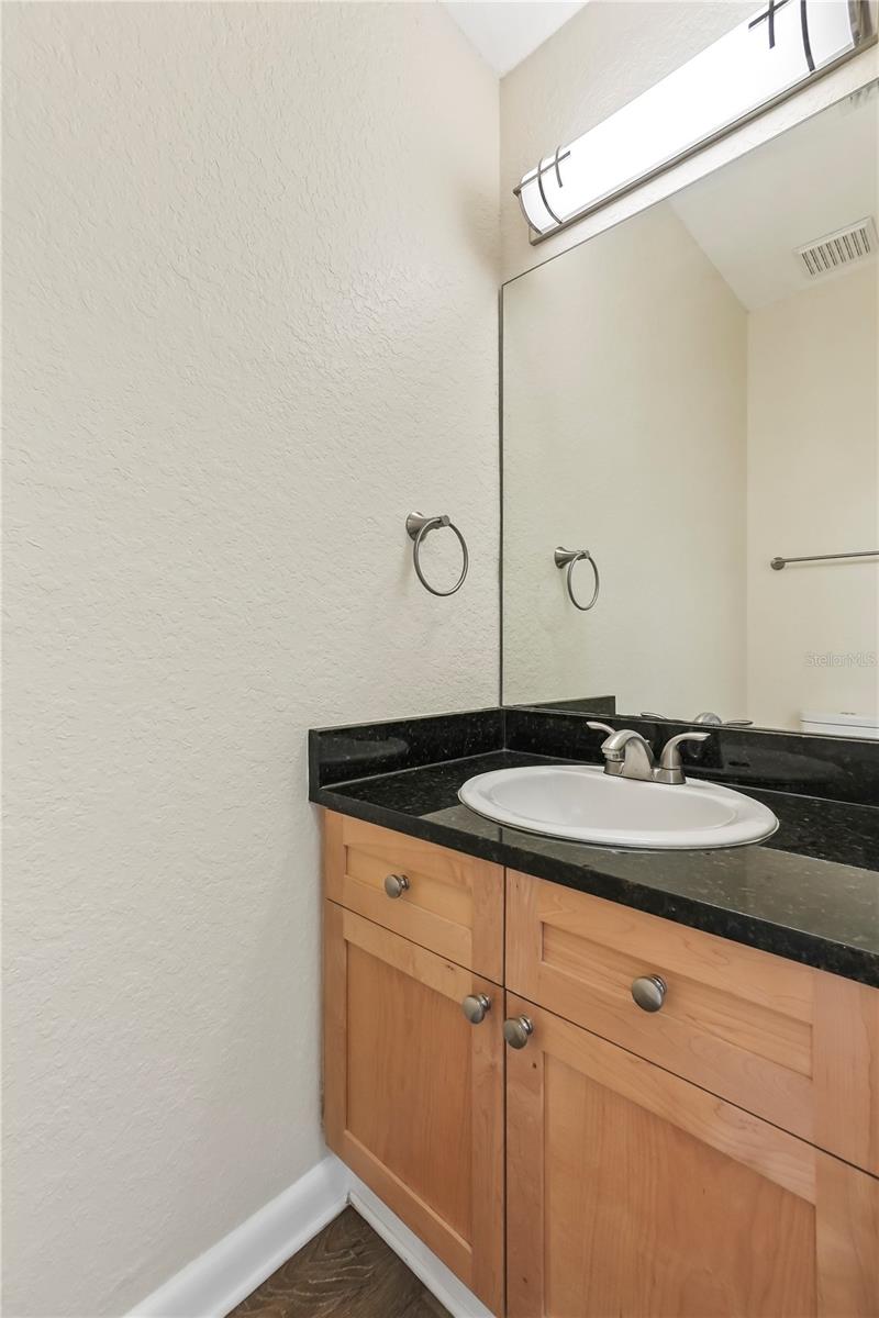 SWANN AVE TWNHMS - Residential Lease