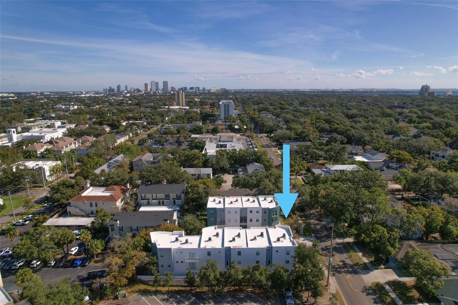 SWANN AVE TWNHMS - Residential Lease