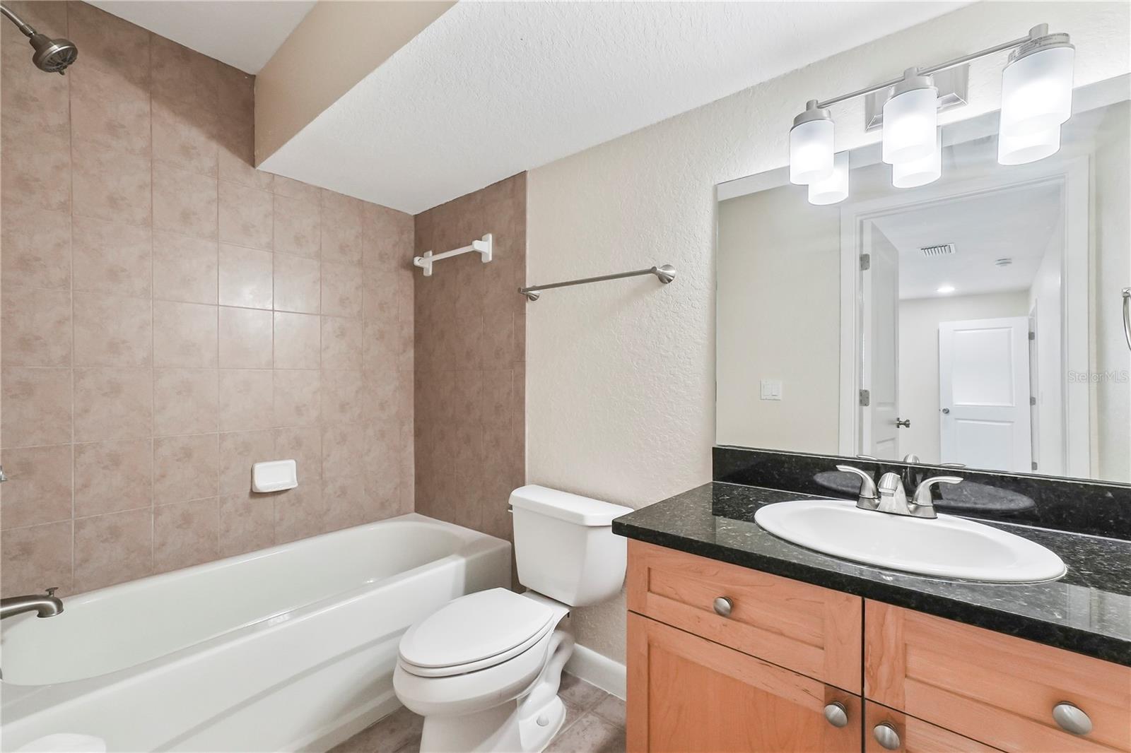 SWANN AVE TWNHMS - Residential Lease