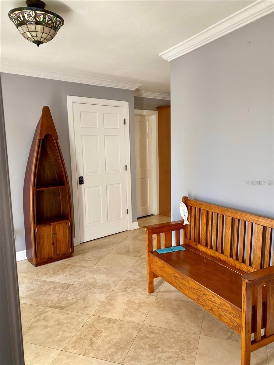 APOLLO BEACH UNIT 13 PT 2 - Residential Lease