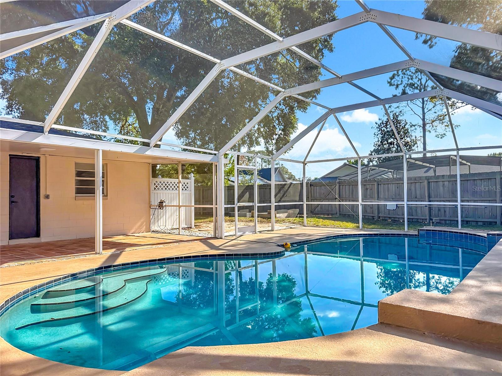 WEKIVA HUNT CLUB 3 FOX HUNT SEC 3 - Residential