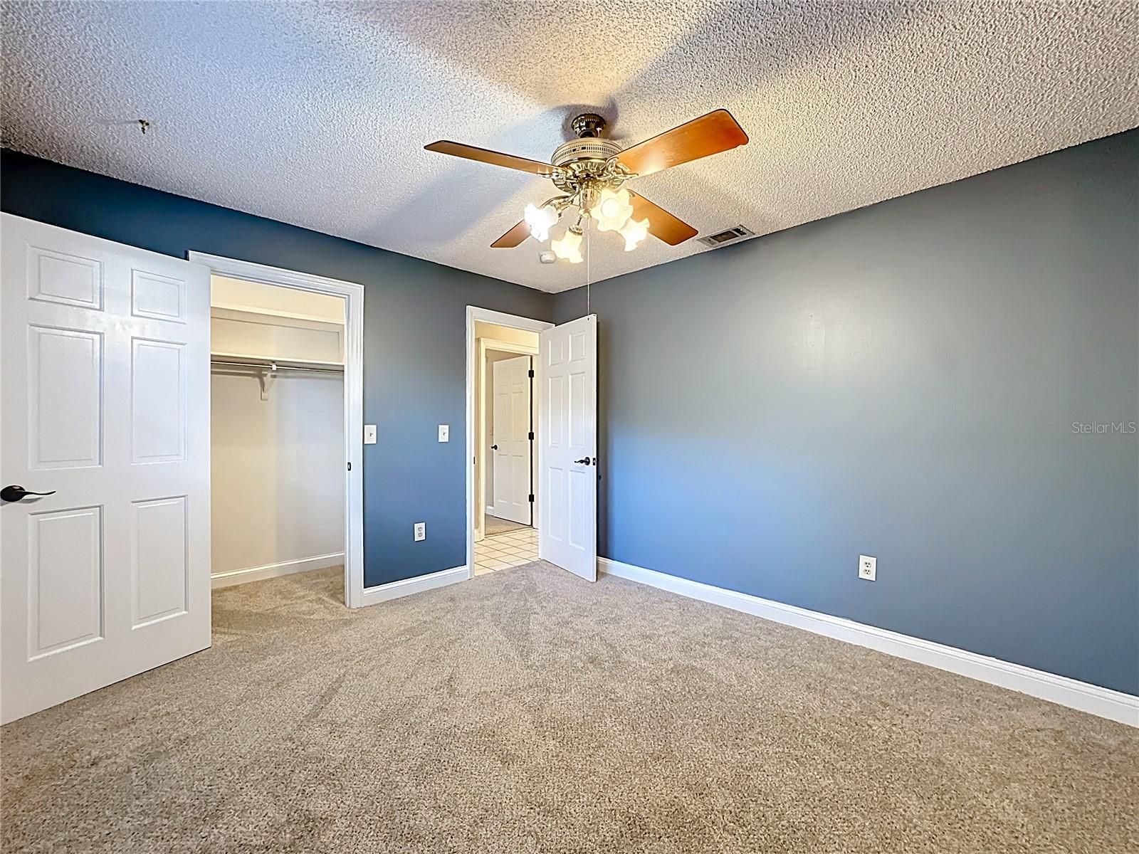 WEKIVA HUNT CLUB 3 FOX HUNT SEC 3 - Residential