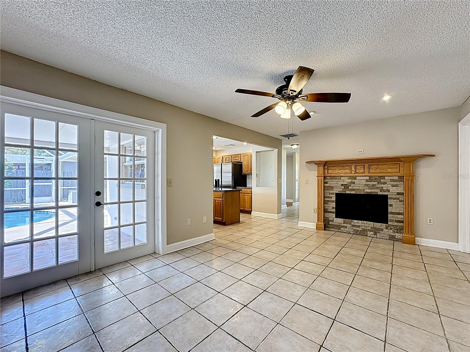 WEKIVA HUNT CLUB 3 FOX HUNT SEC 3 - Residential