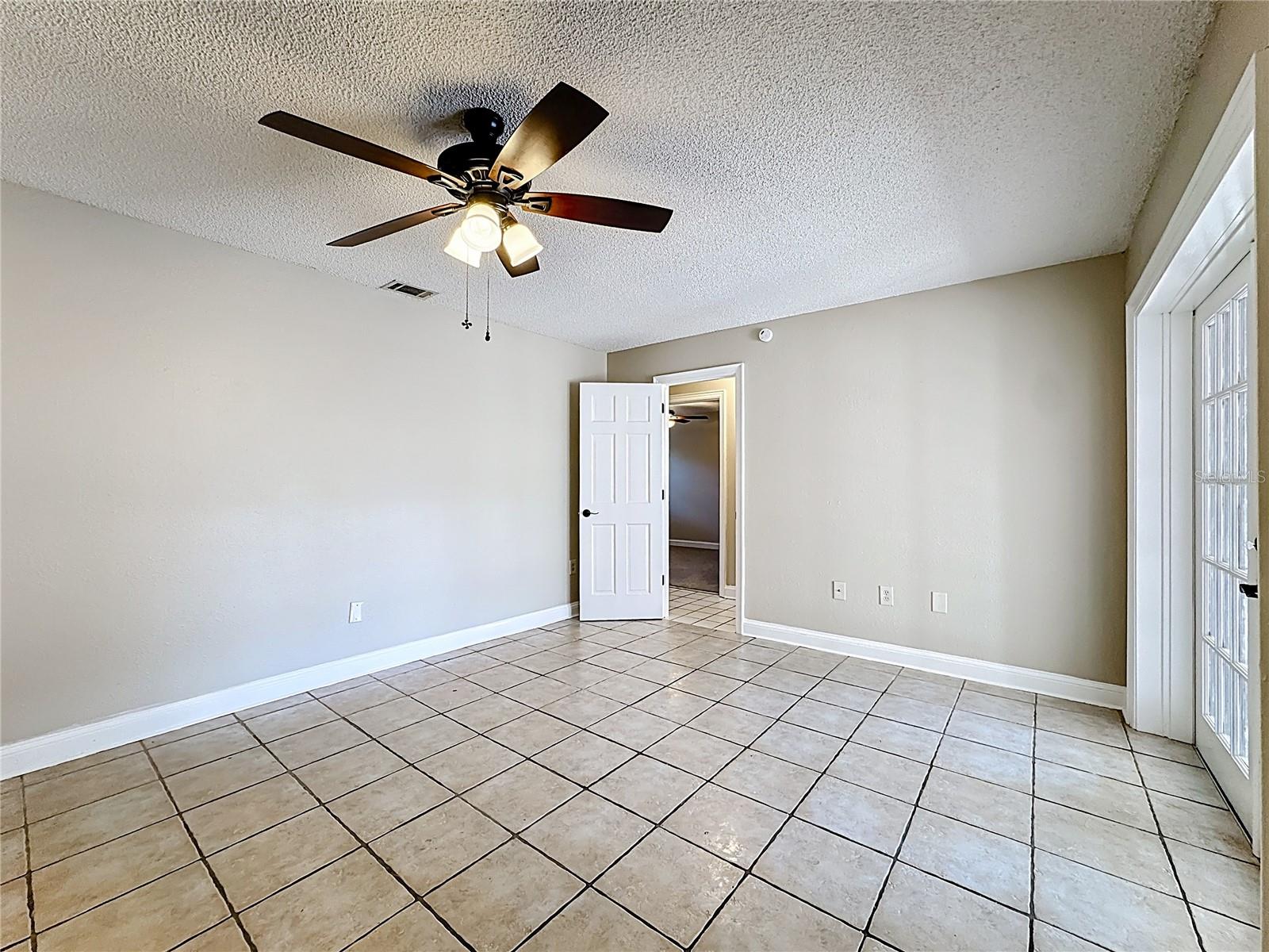 WEKIVA HUNT CLUB 3 FOX HUNT SEC 3 - Residential