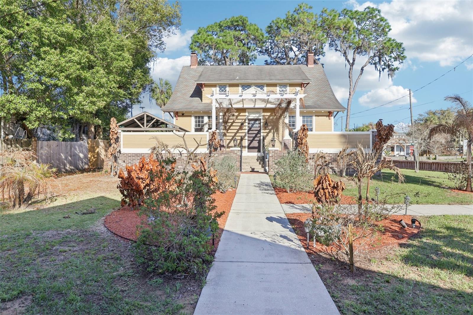 EUSTIS - Residential