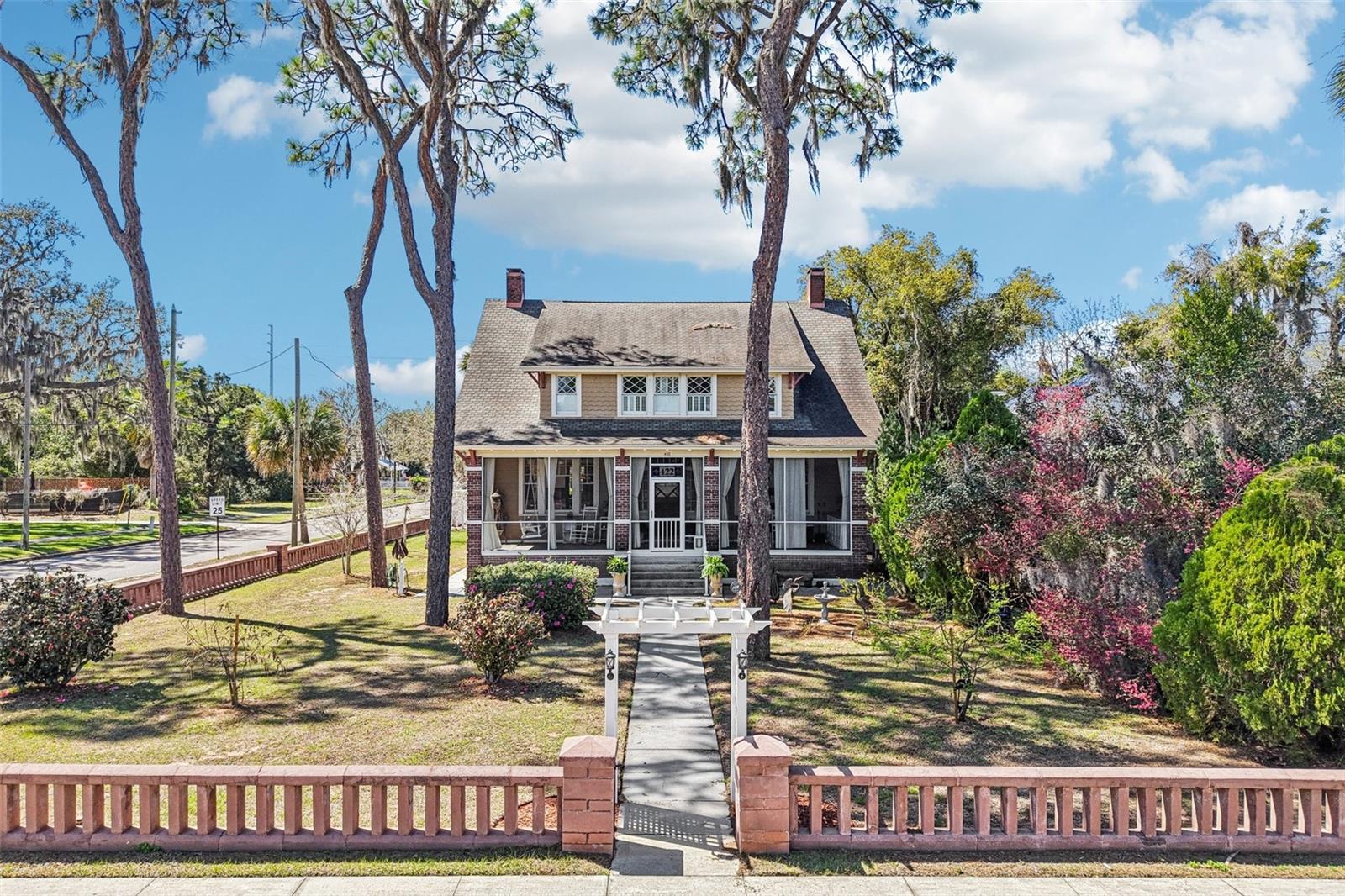 EUSTIS - Residential