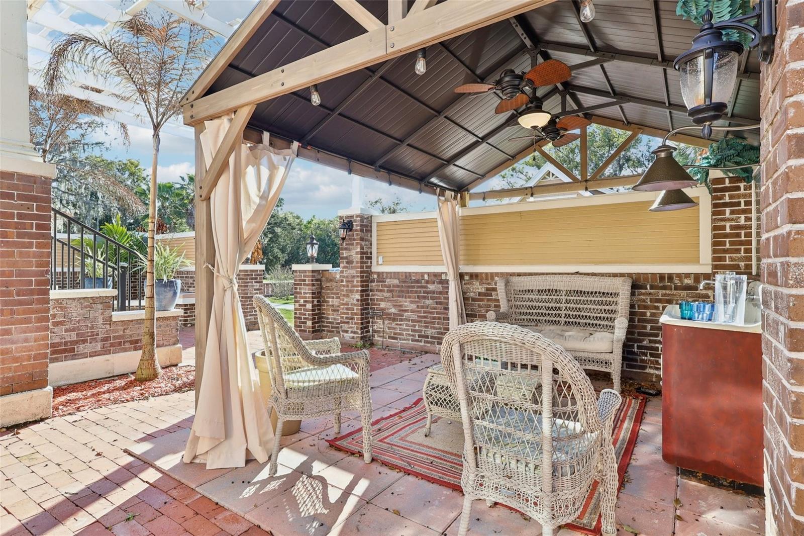 EUSTIS - Residential