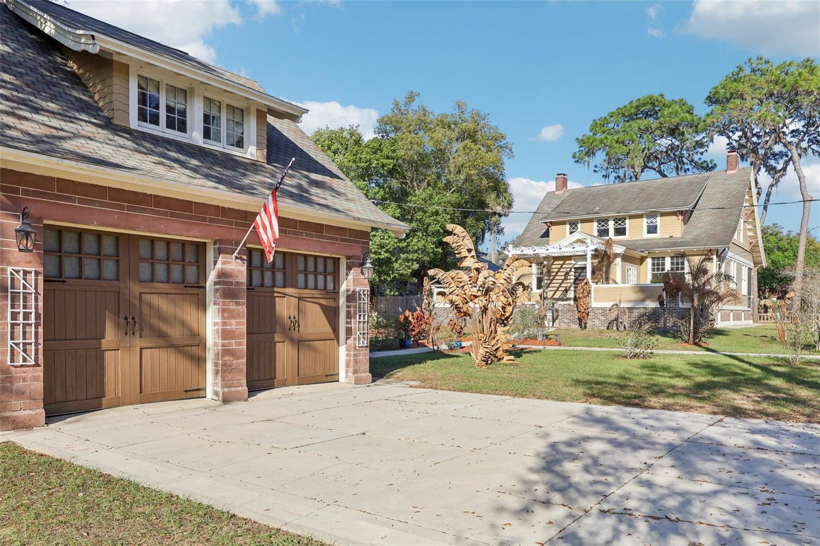 EUSTIS - Residential