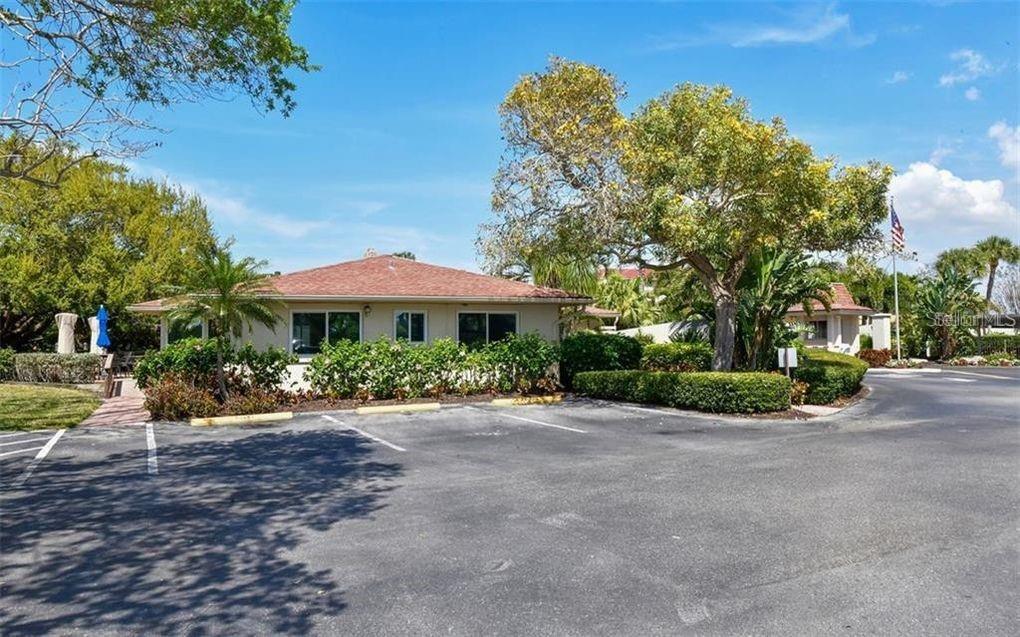 POINTE ON MIDNIGHT PASS - Residential Lease