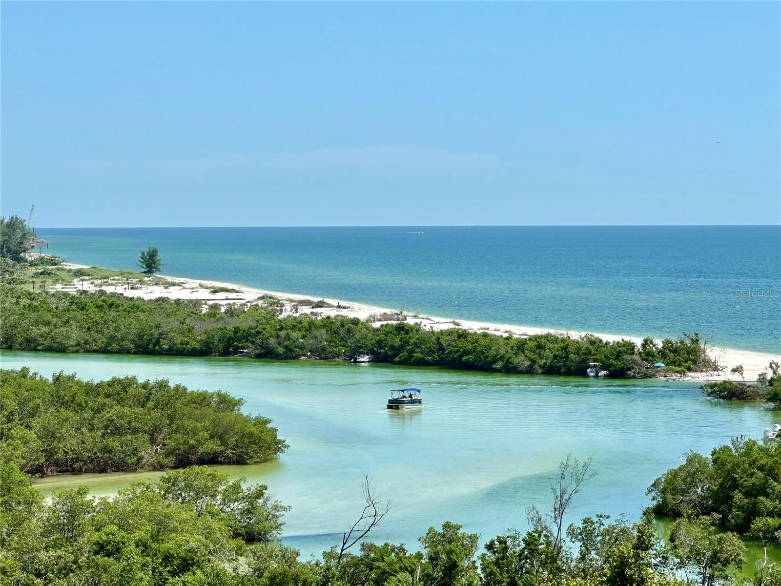 POINTE ON MIDNIGHT PASS - Residential Lease