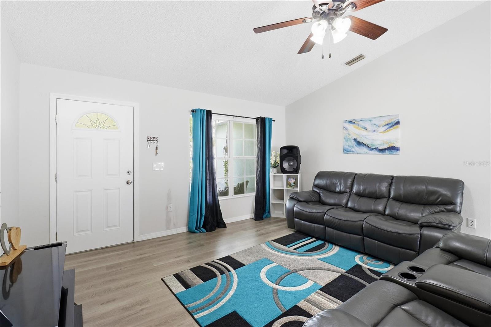 WEST HIGHLANDS - Residential