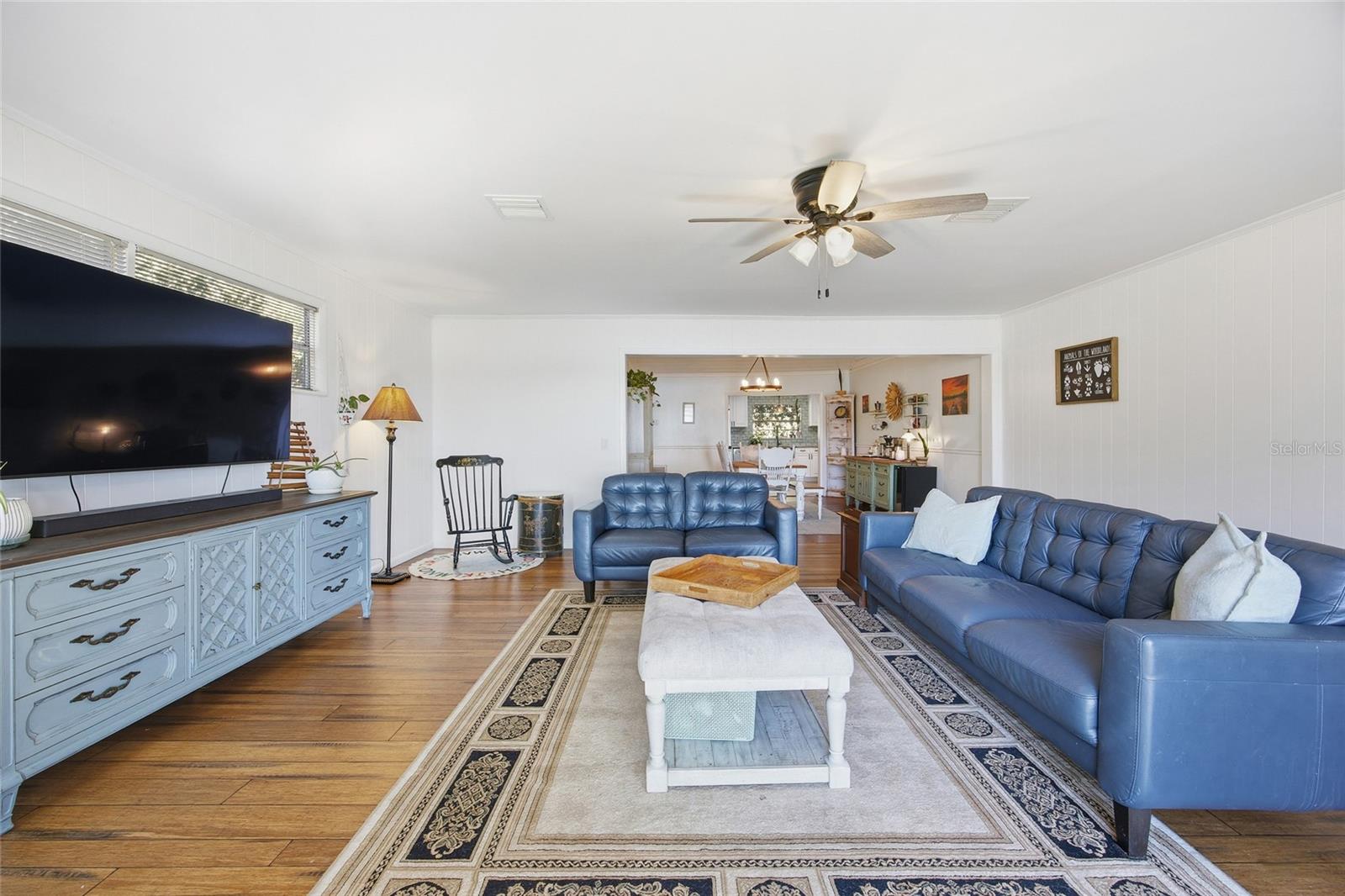 THREE LAKES ESTATE - Residential