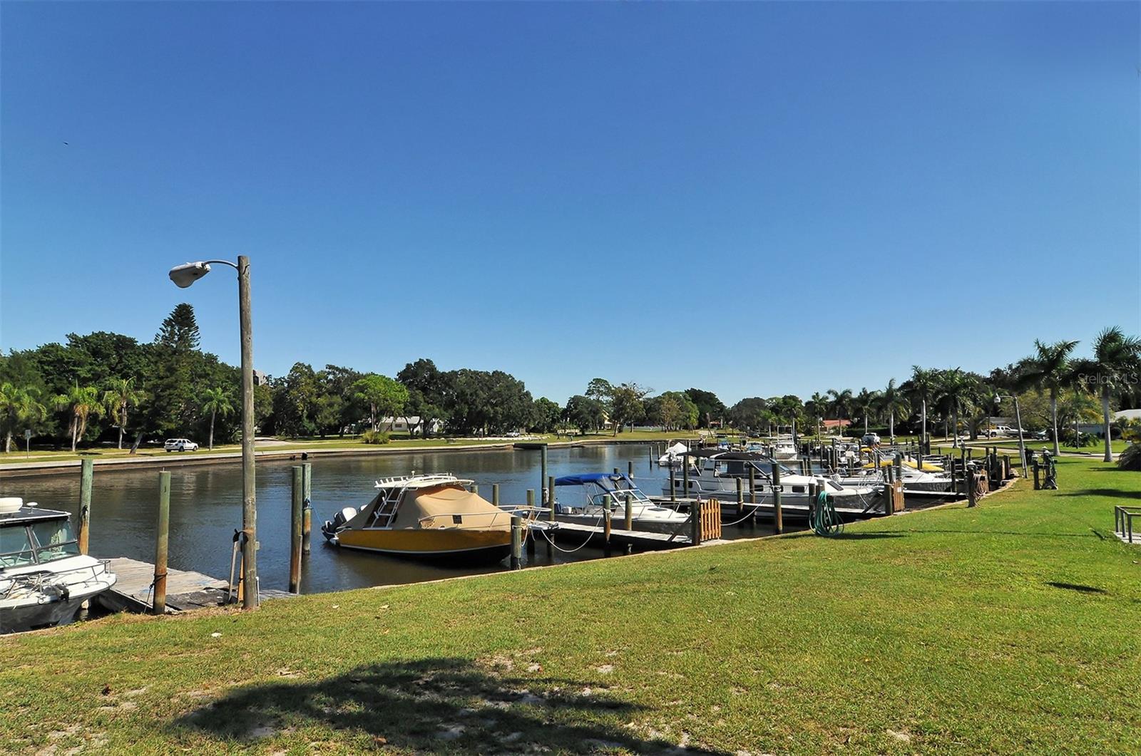 CORDOVA VILLAS CONDO - Residential Lease
