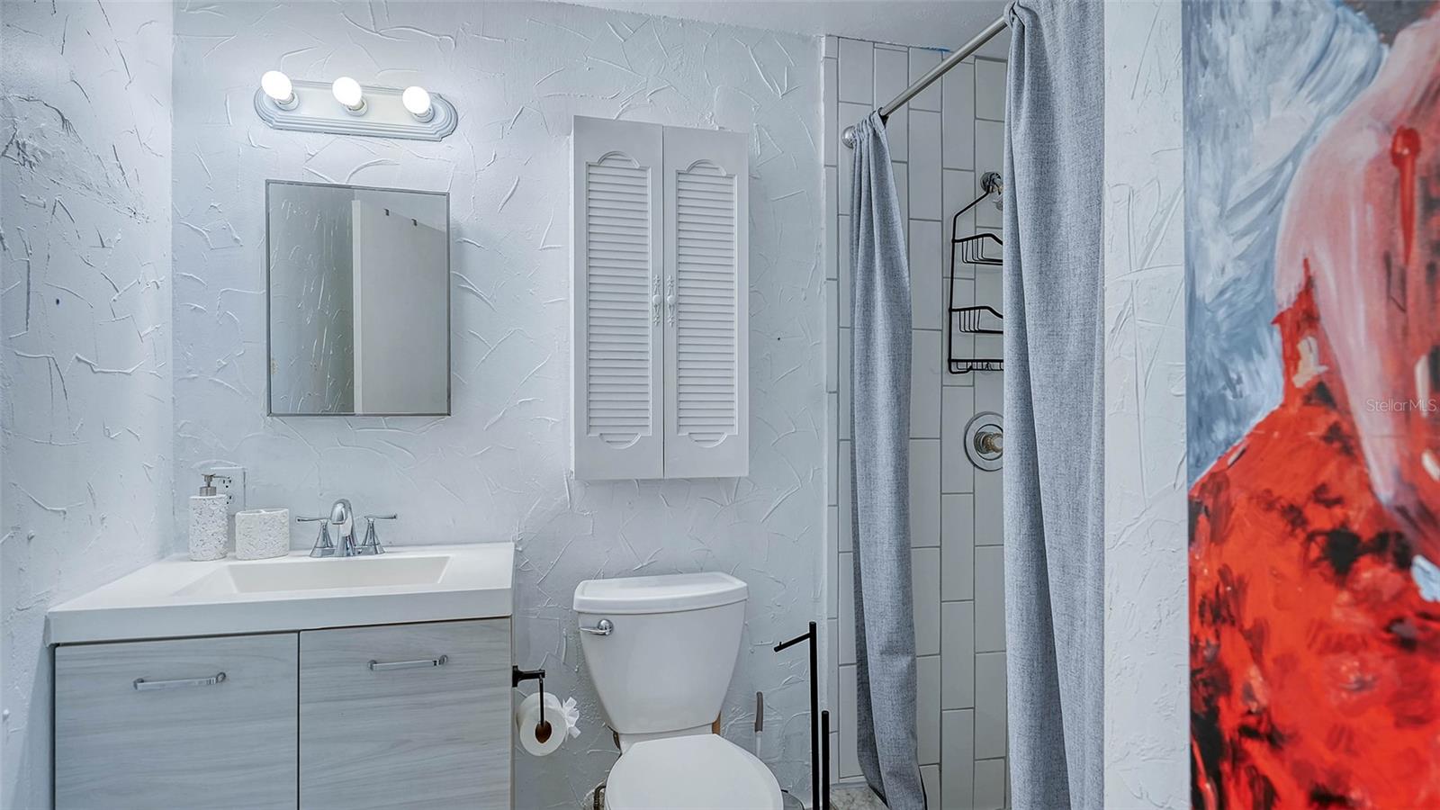 CORDOVA VILLAS CONDO - Residential Lease