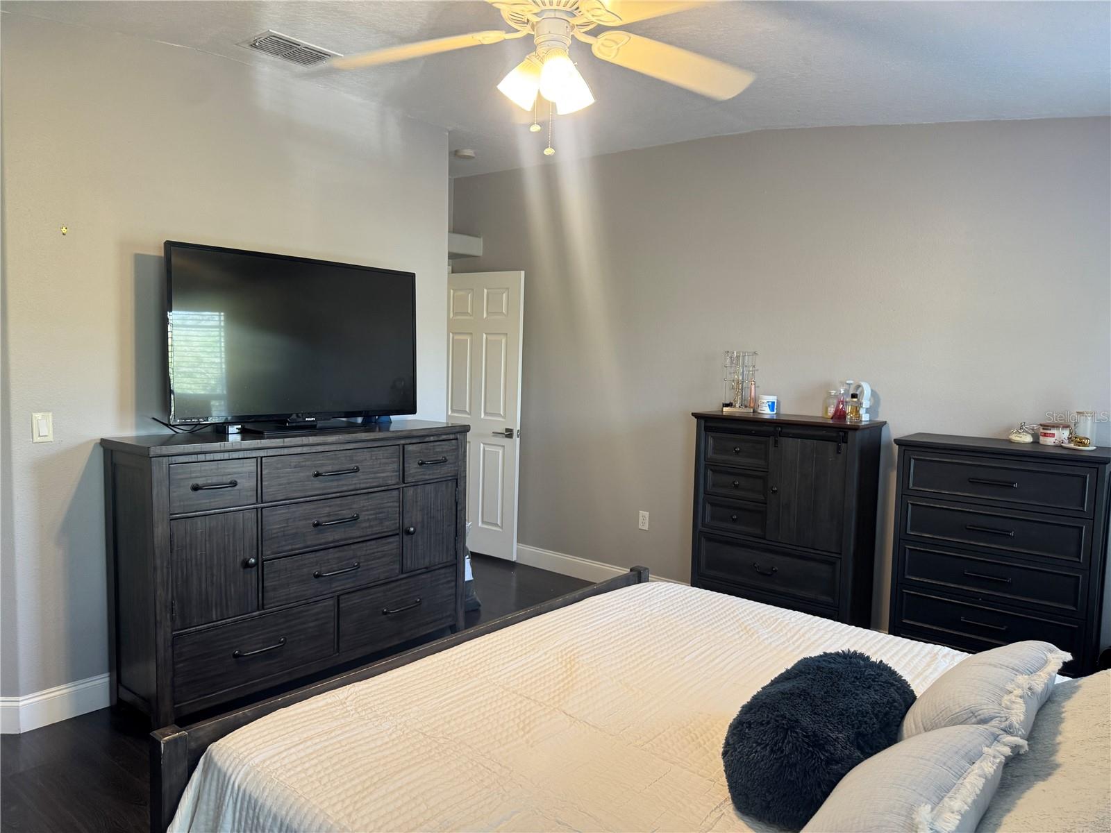 TOWNHOMES AT PARKSIDE - Residential