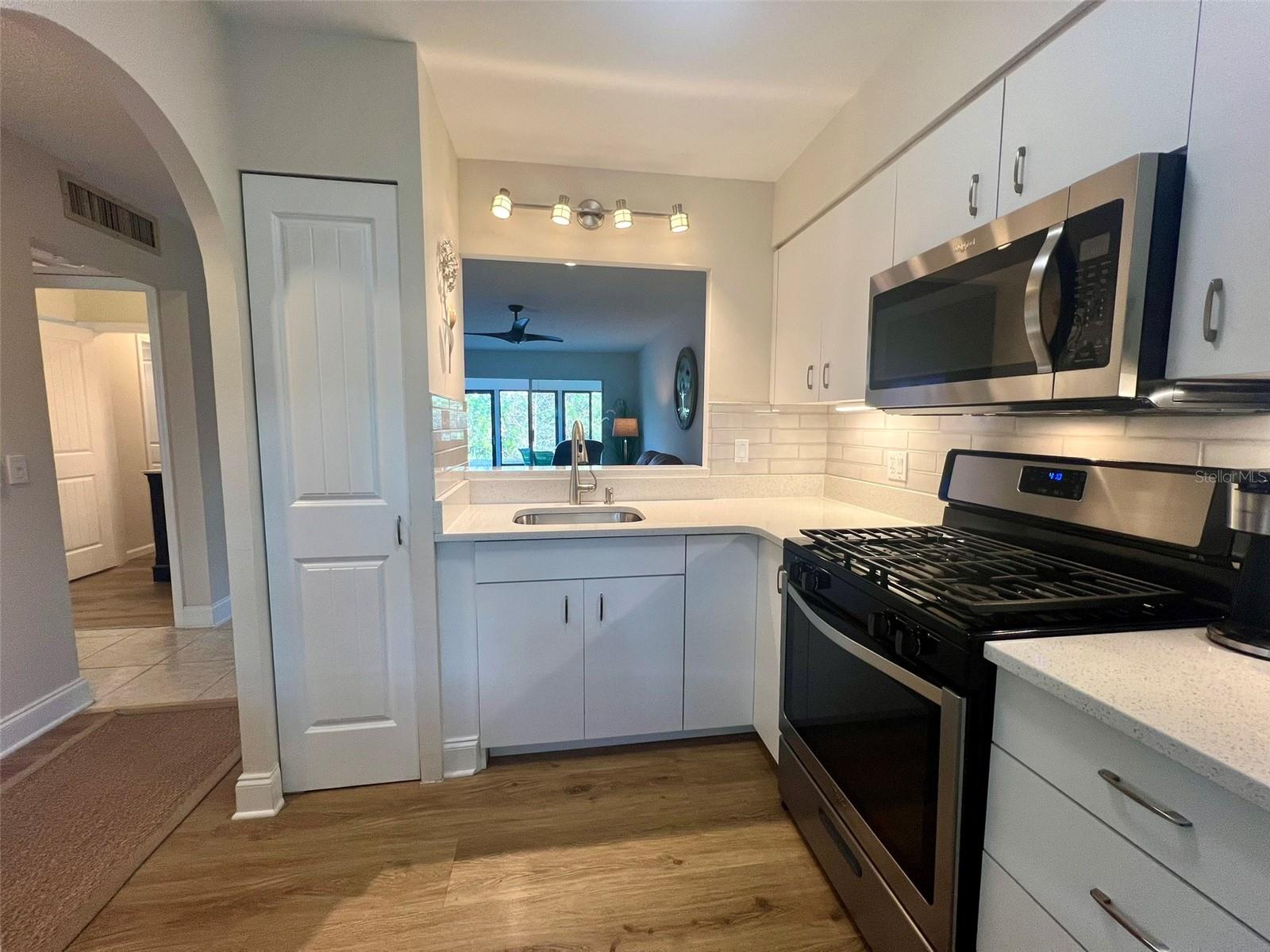 1359 MISSION CIRCLE 48A