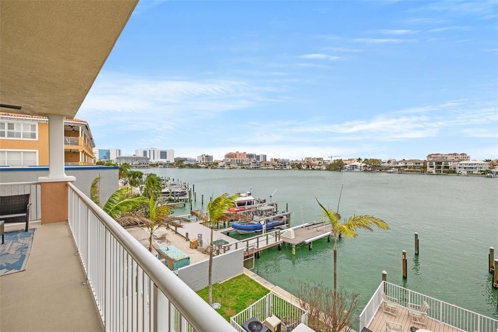 SANDPIPERS COVE CONDO - Residential